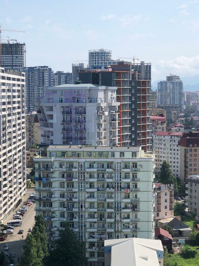 Orange Home Hotel Batumi Exterior foto
