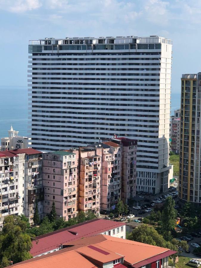 Orange Home Hotel Batumi Exterior foto